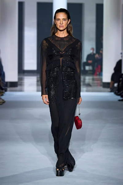 Look 42